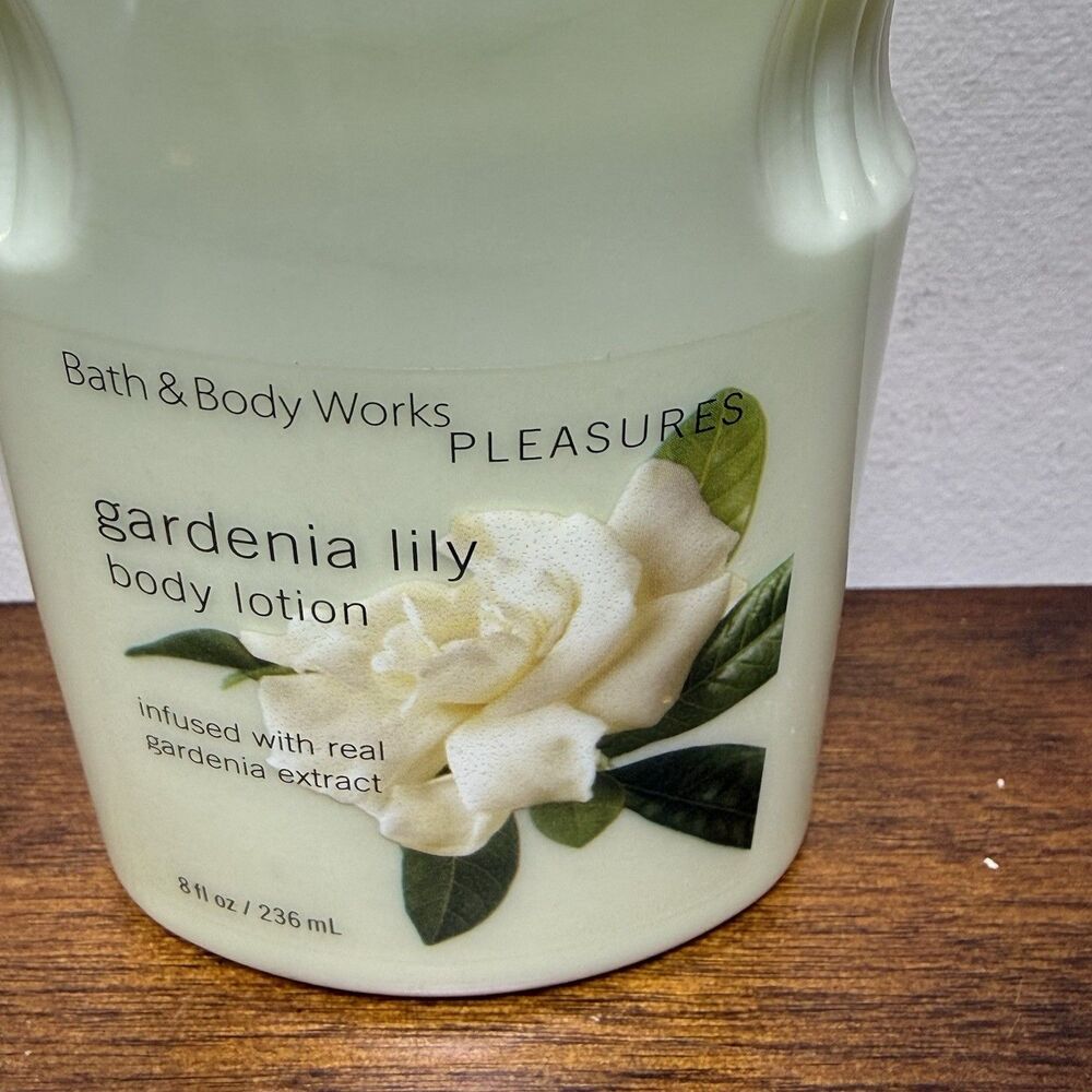 Bath & Body Works Gardenia Lily Moisturizer Lotion Cream Discontinued Rare - Picture 4 of 6
